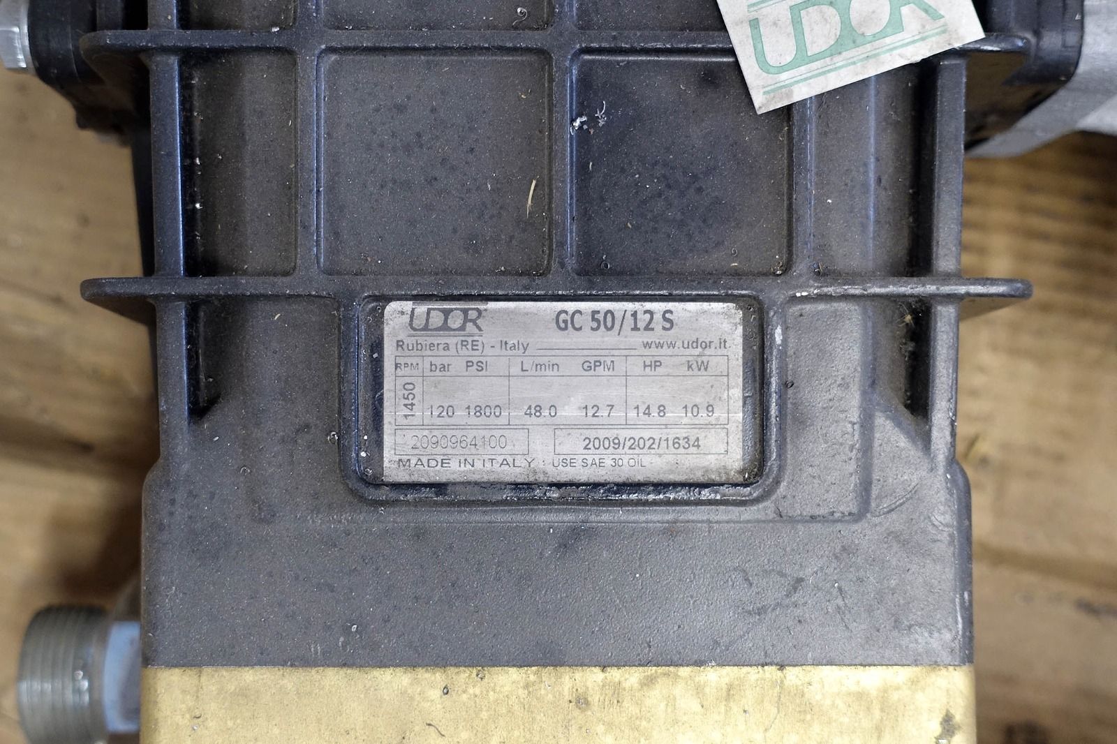 Image 4/9