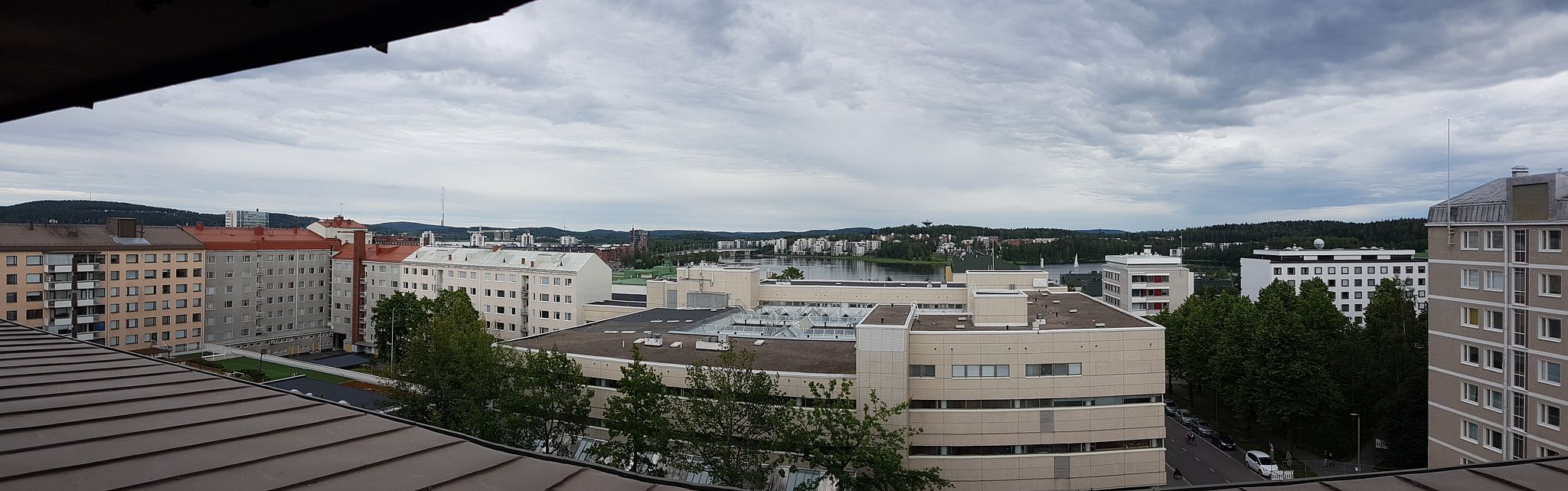 Image 8/9