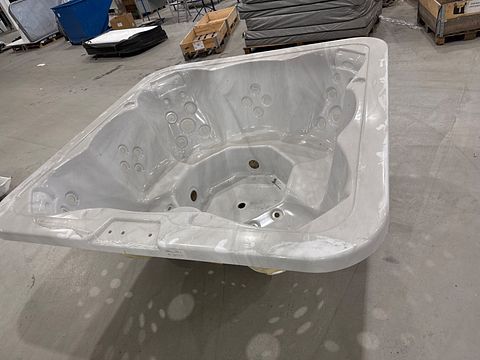 Image 9/9