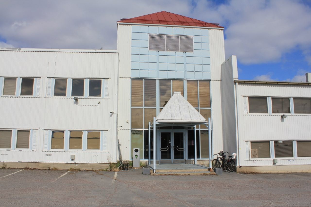 Image 2/79