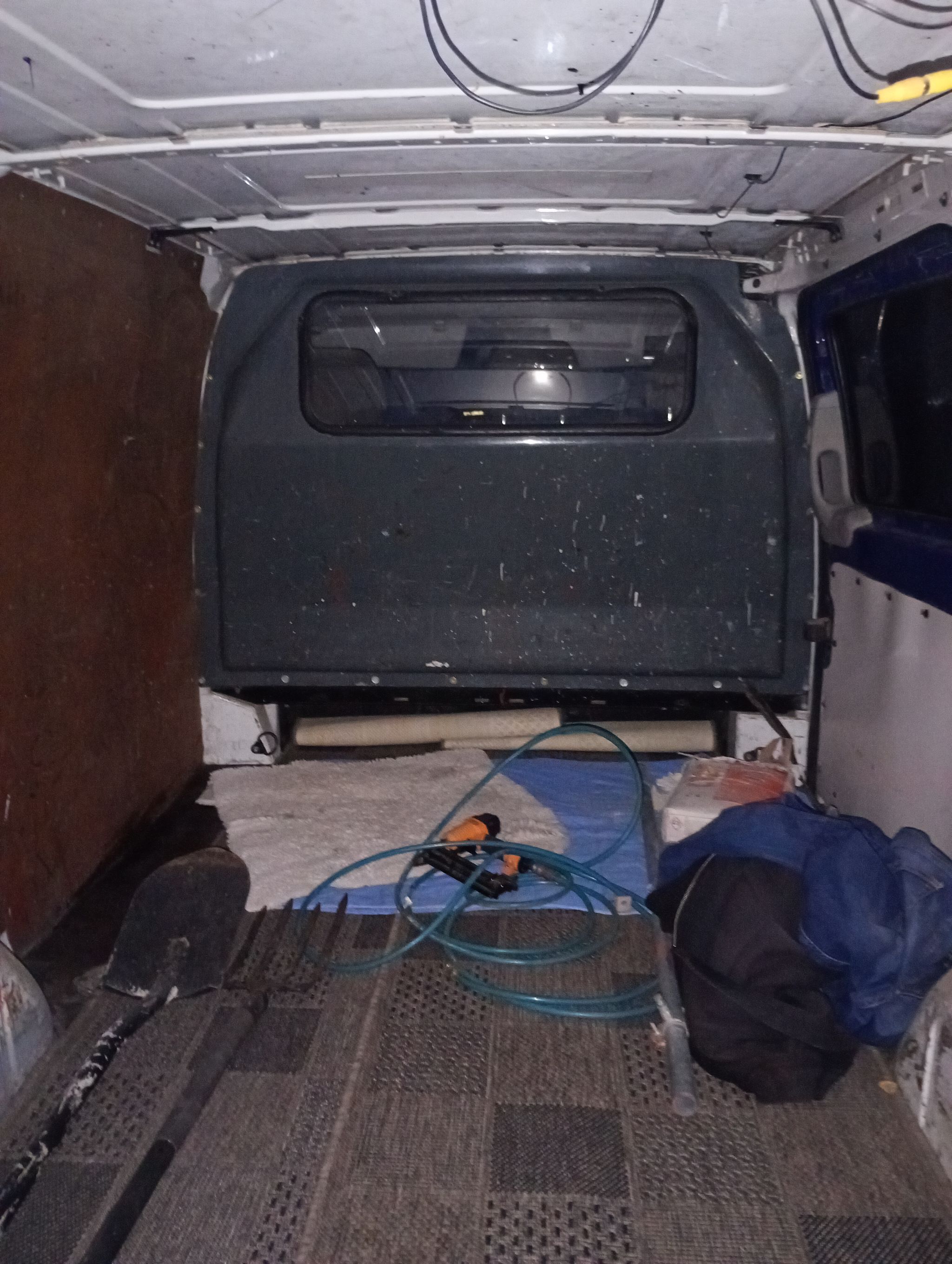 Image 6/11