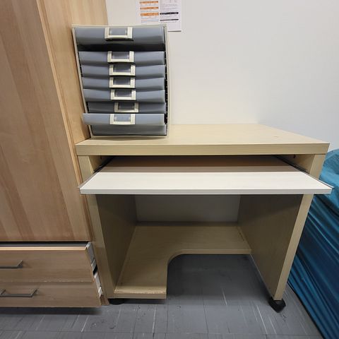 Image 3/4