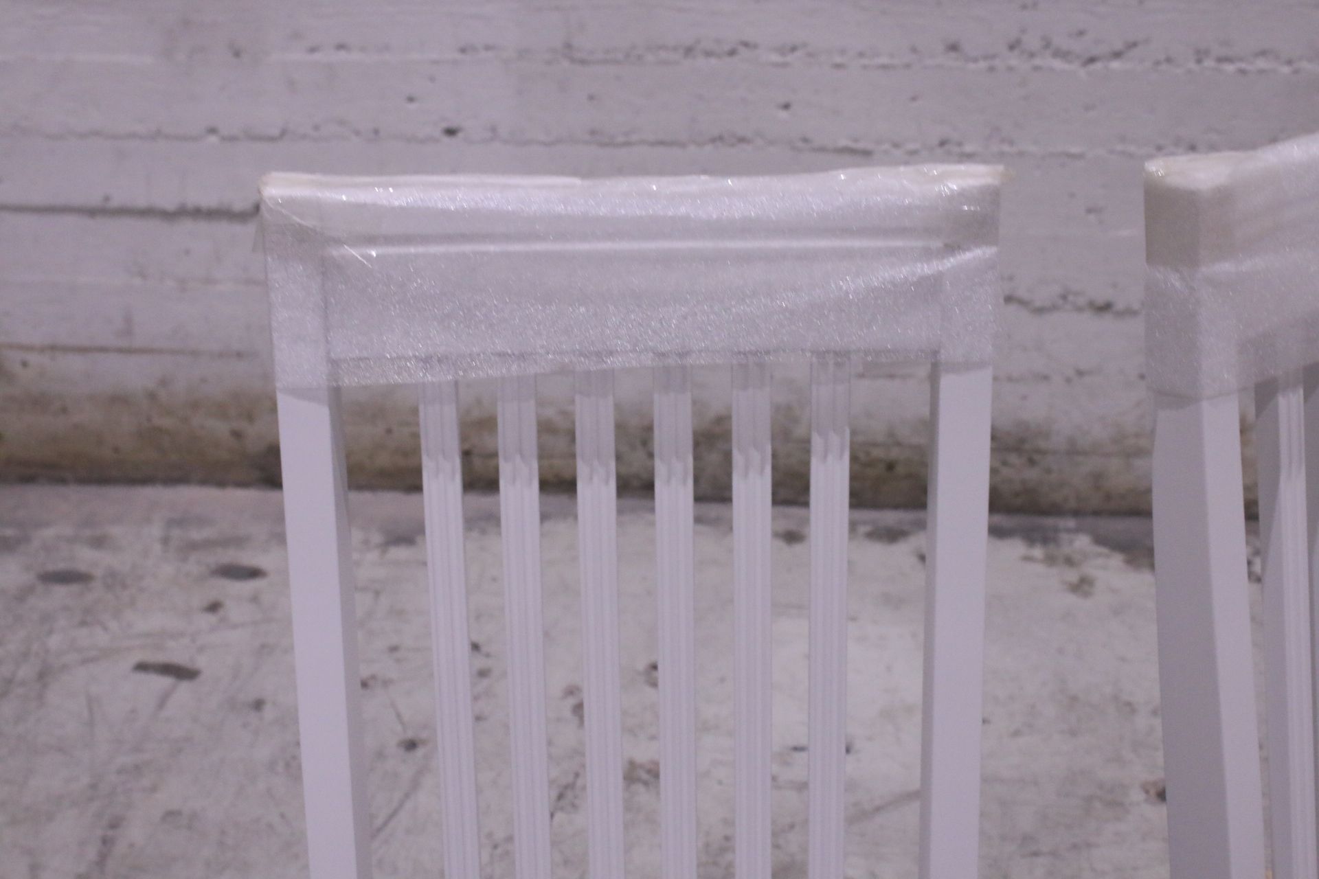Image 6/6