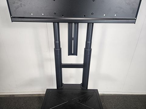 Image 4/17