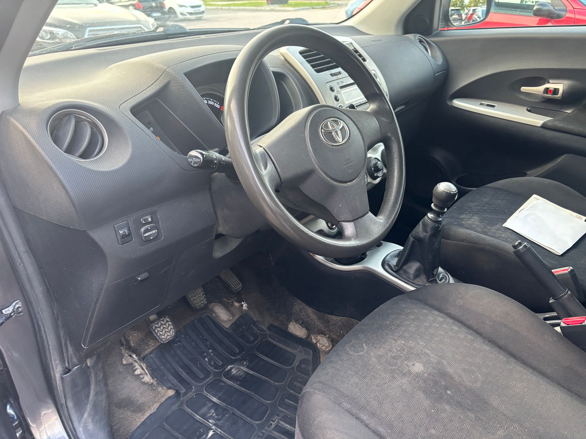 Image 6/19