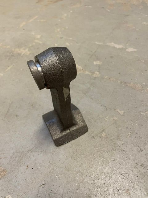Image 6/8
