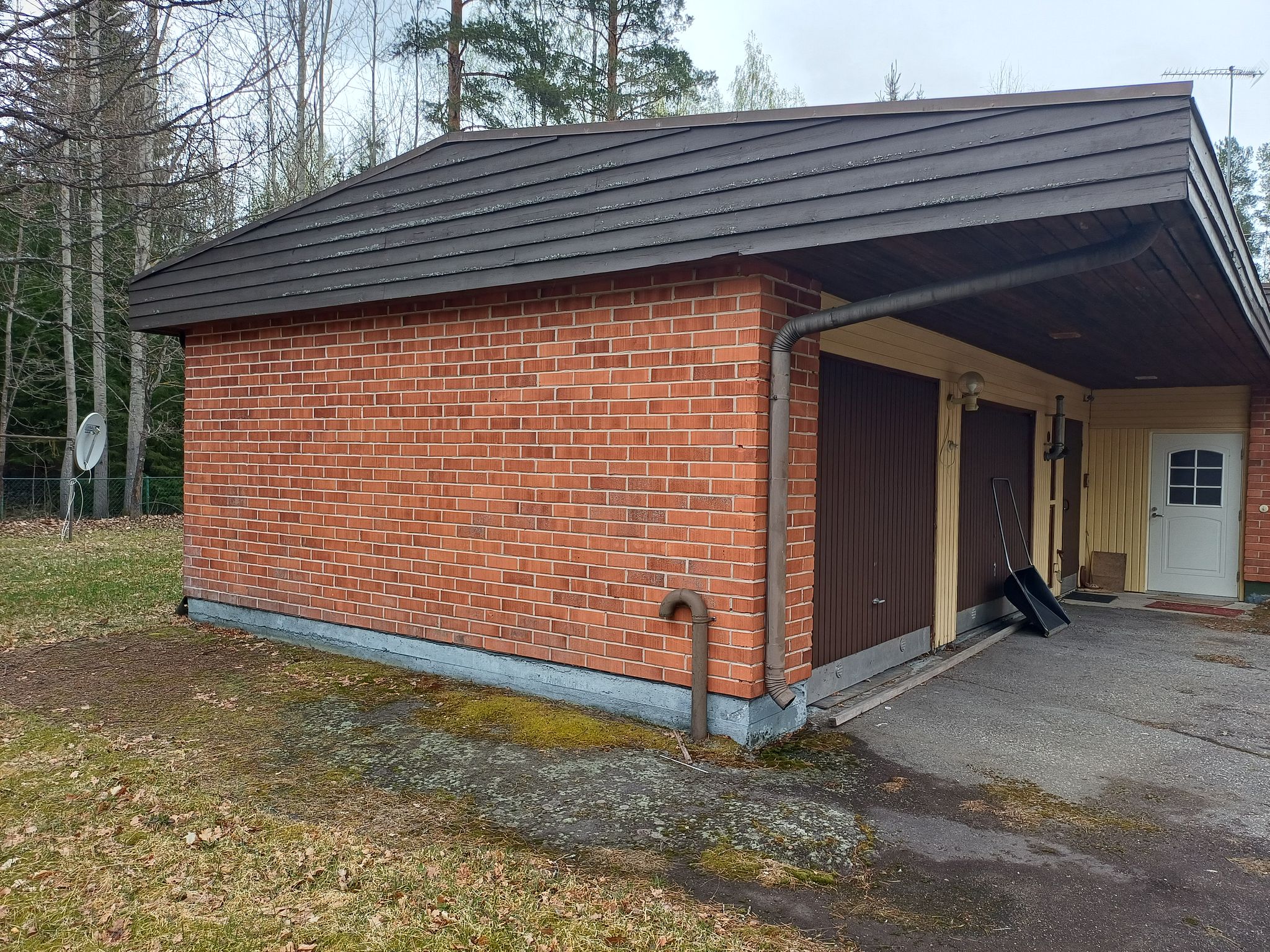 Image 3/26