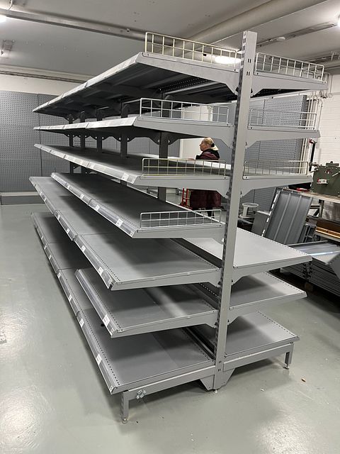 Image 6/6