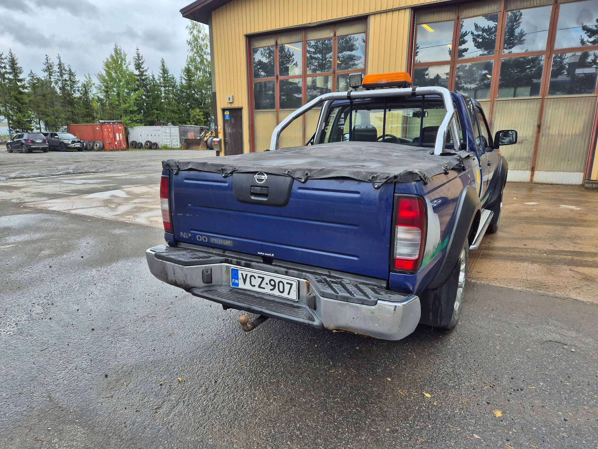 Image 3/12