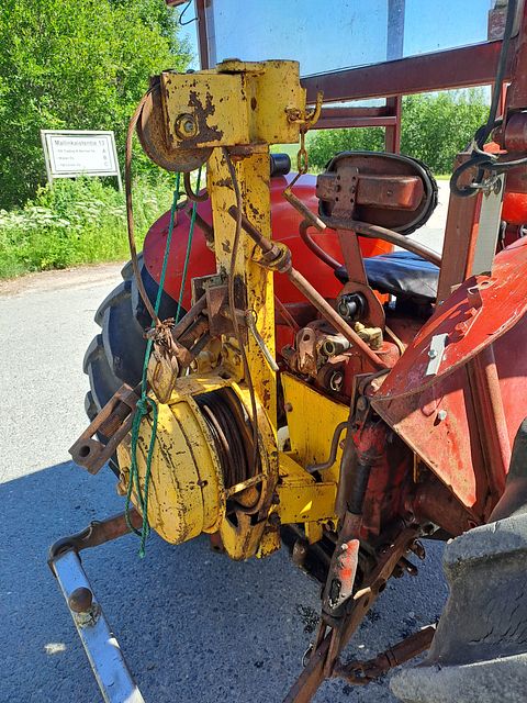 Image 8/10