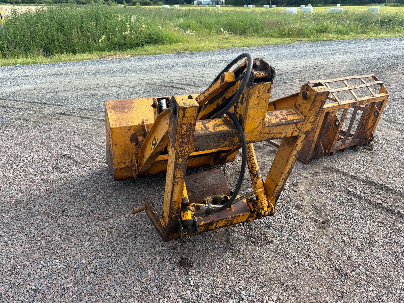 Image 2/7