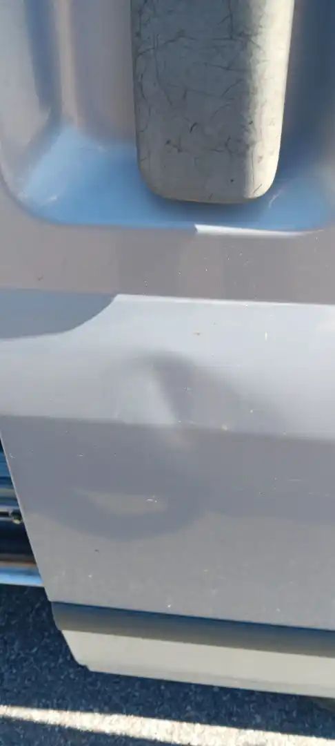 Image 21/32