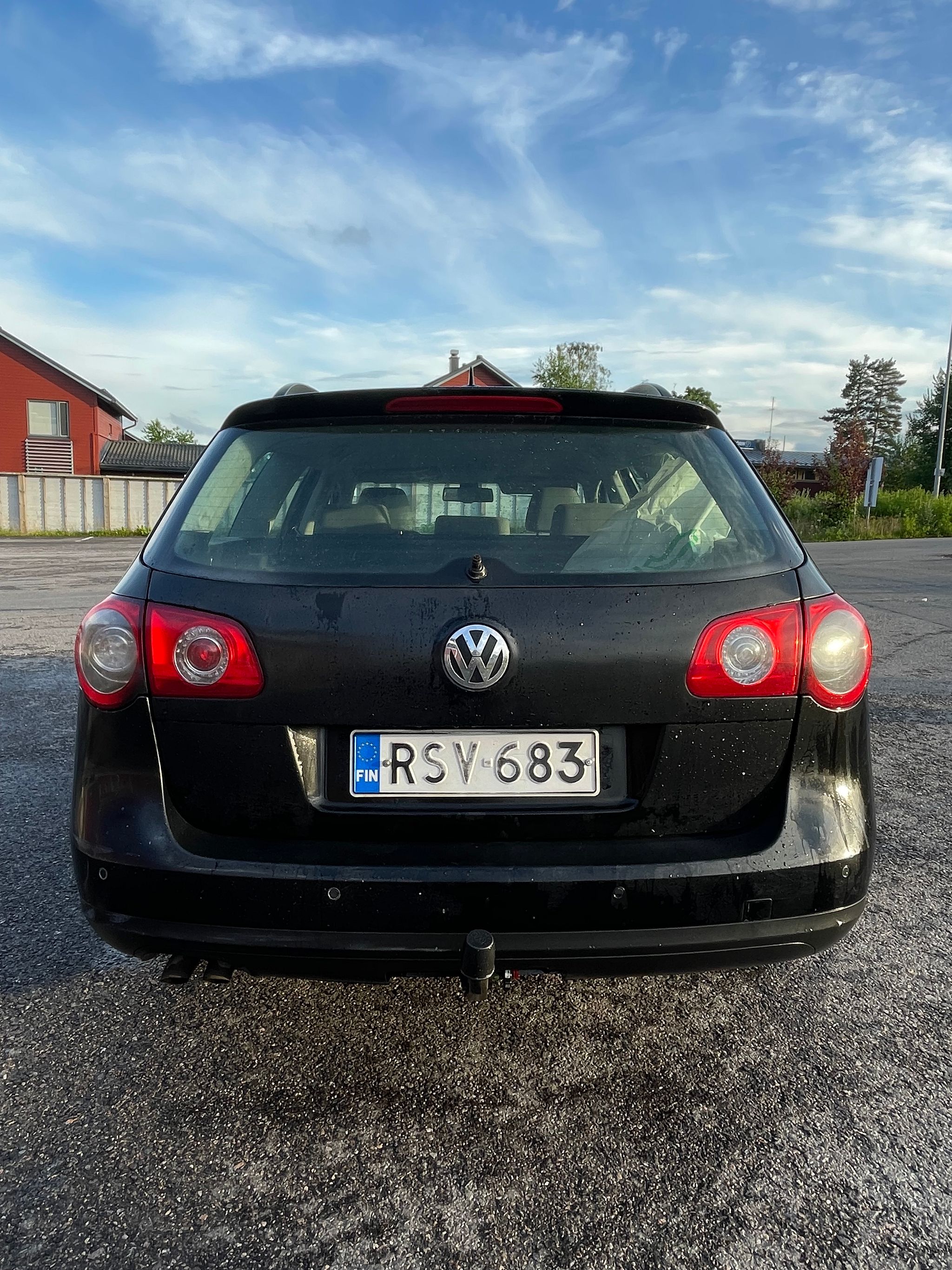 Image 3/13