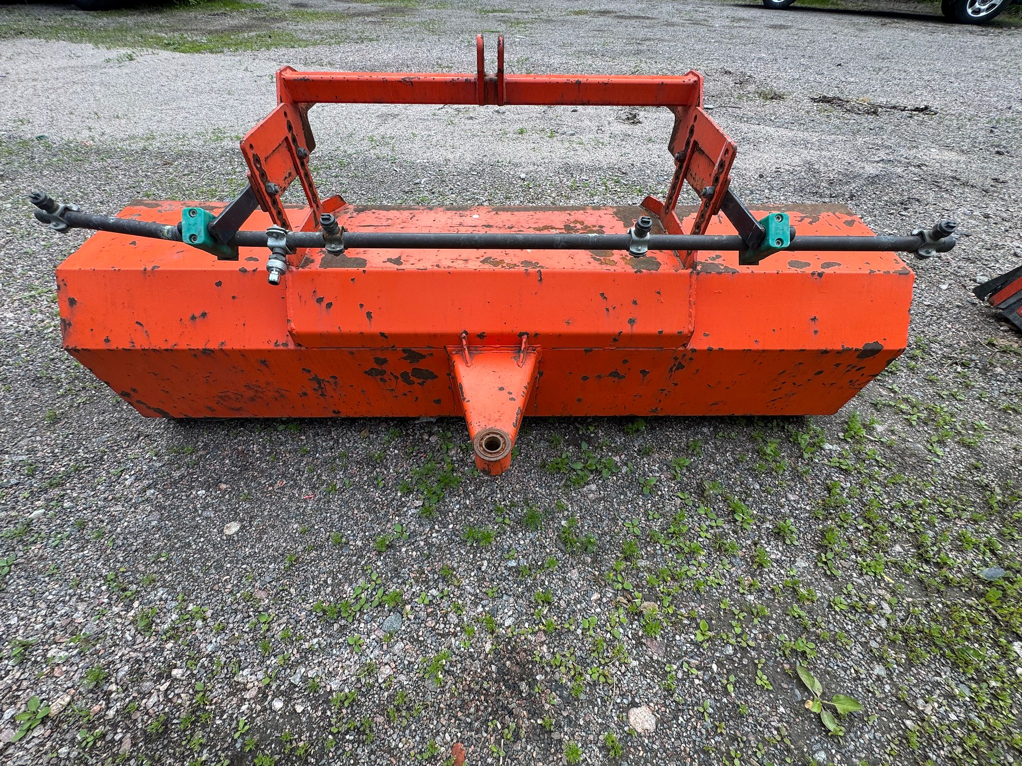 Image 6/9