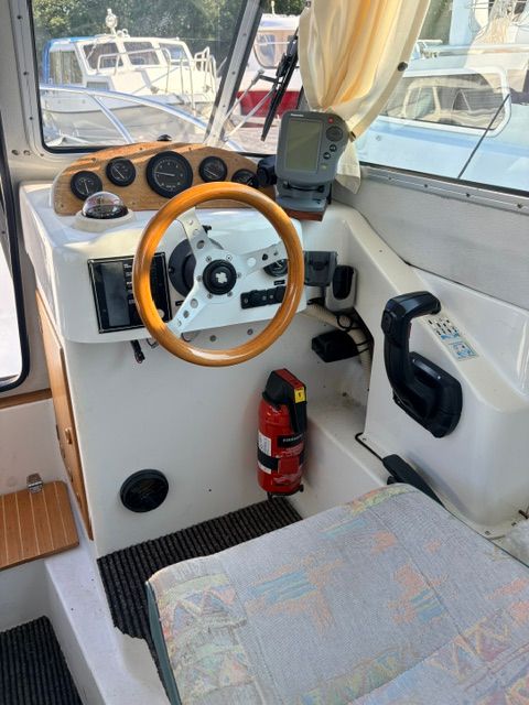 Image 5/12