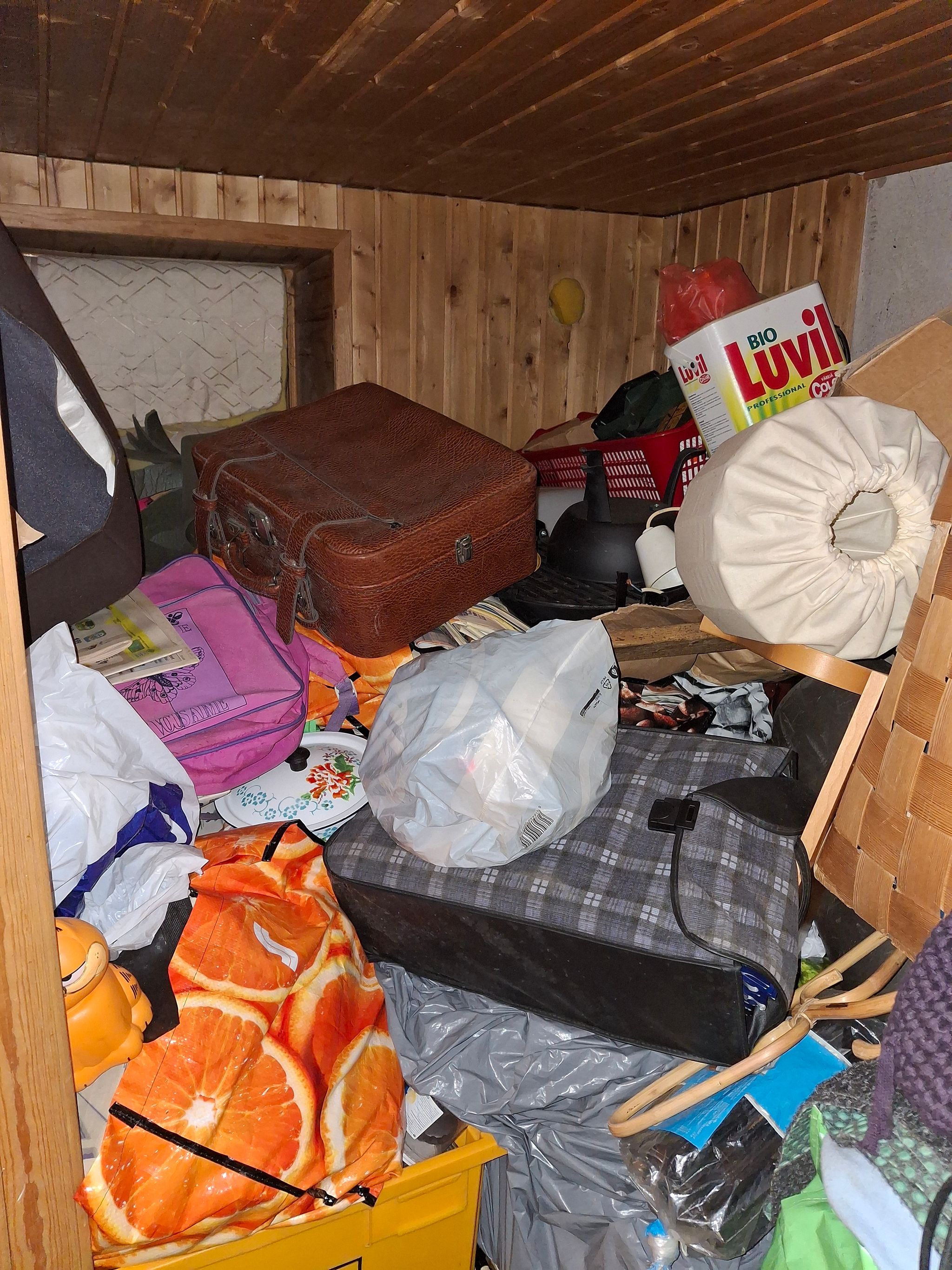 Image 34/42