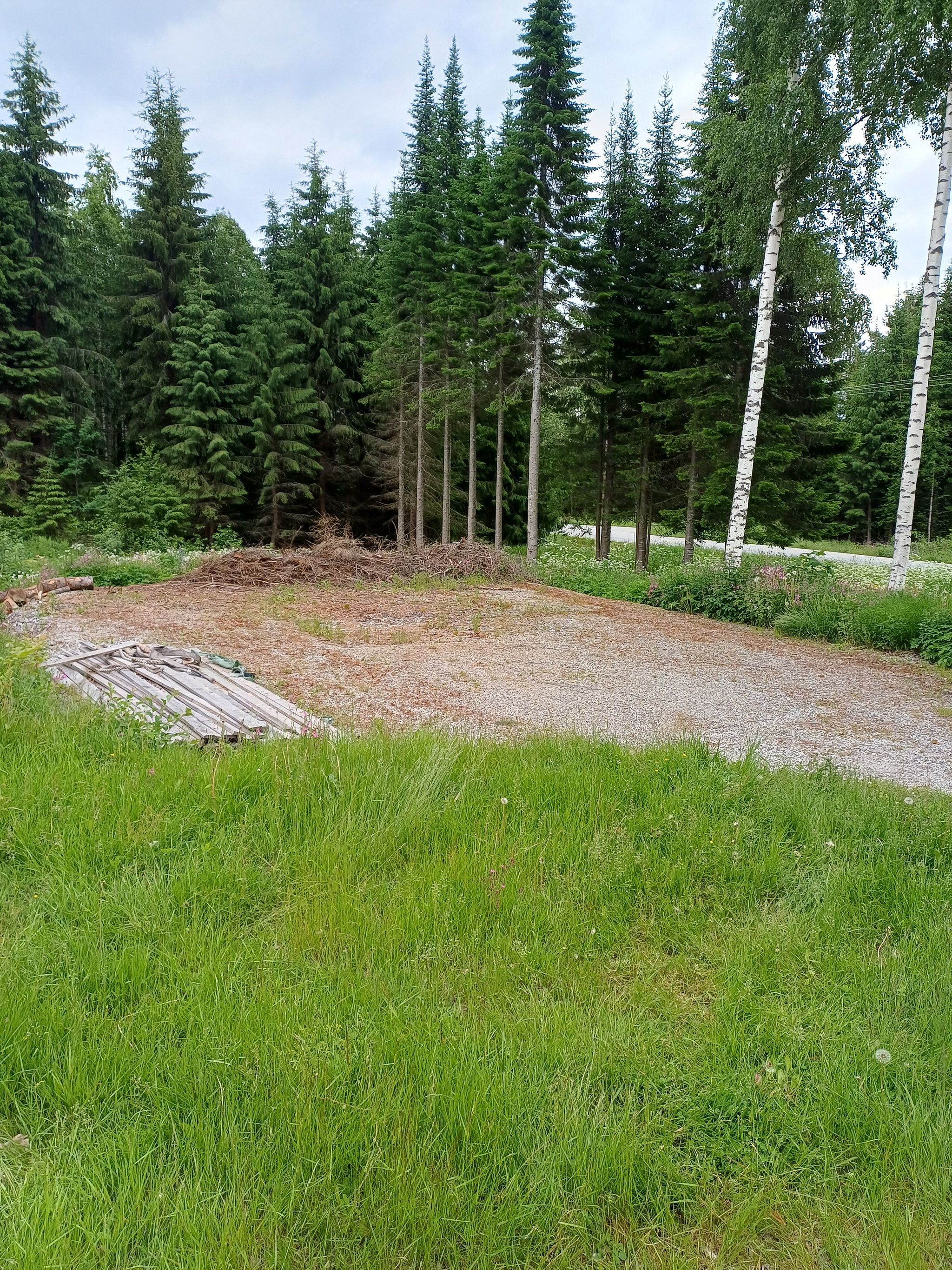 Image 19/56