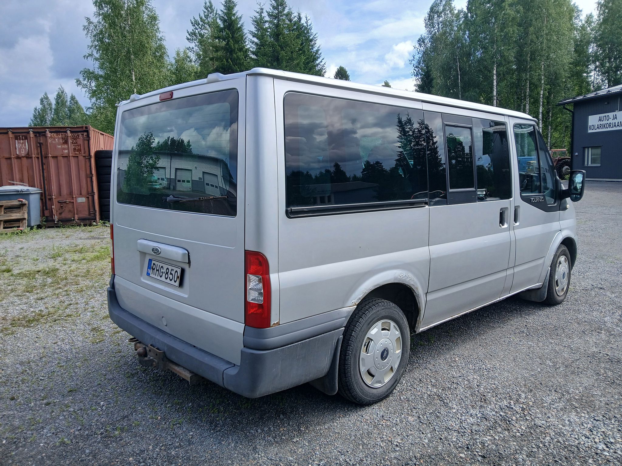 Image 6/28