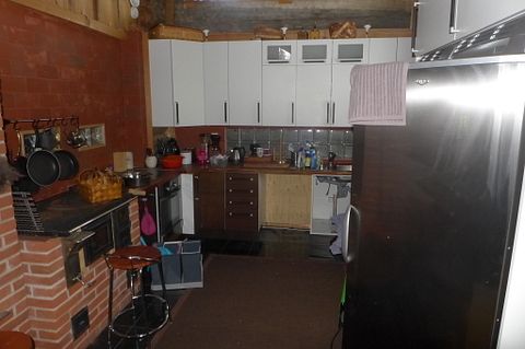 Image 14/27
