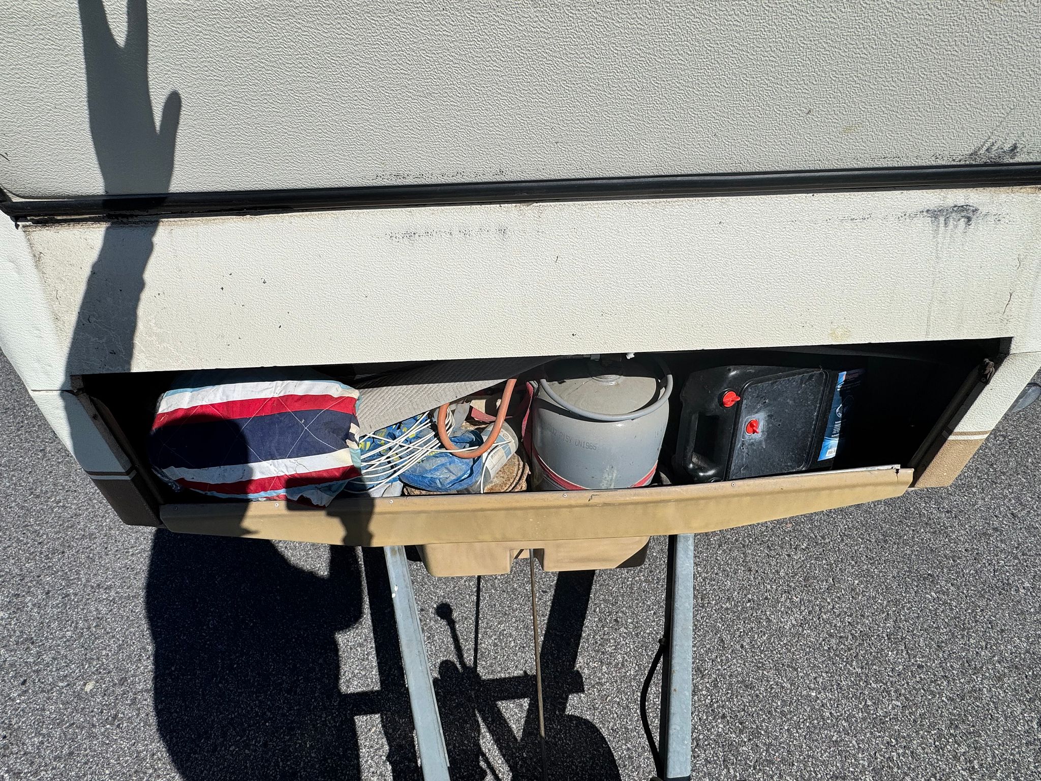 Image 8/30