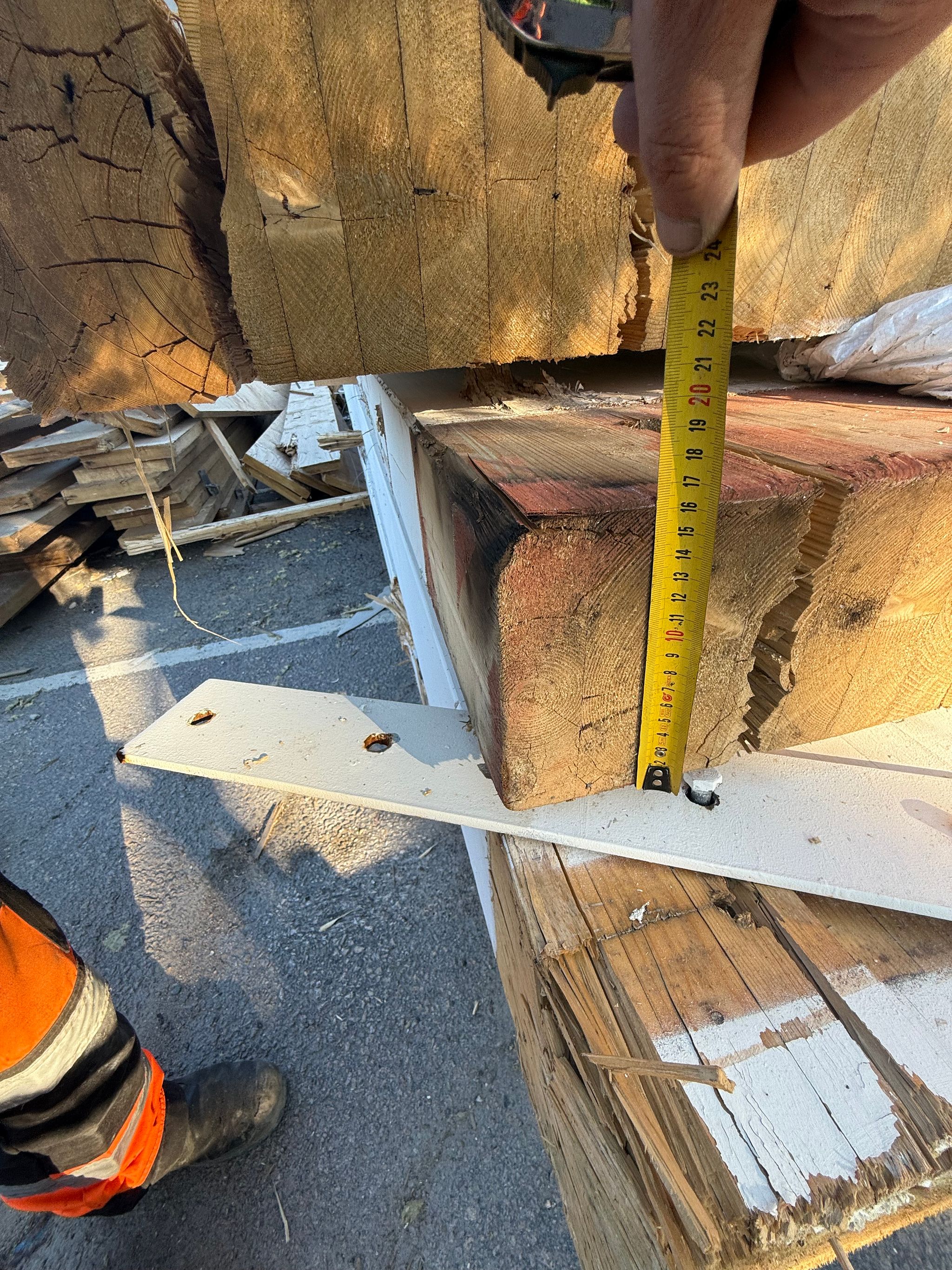 Image 6/6