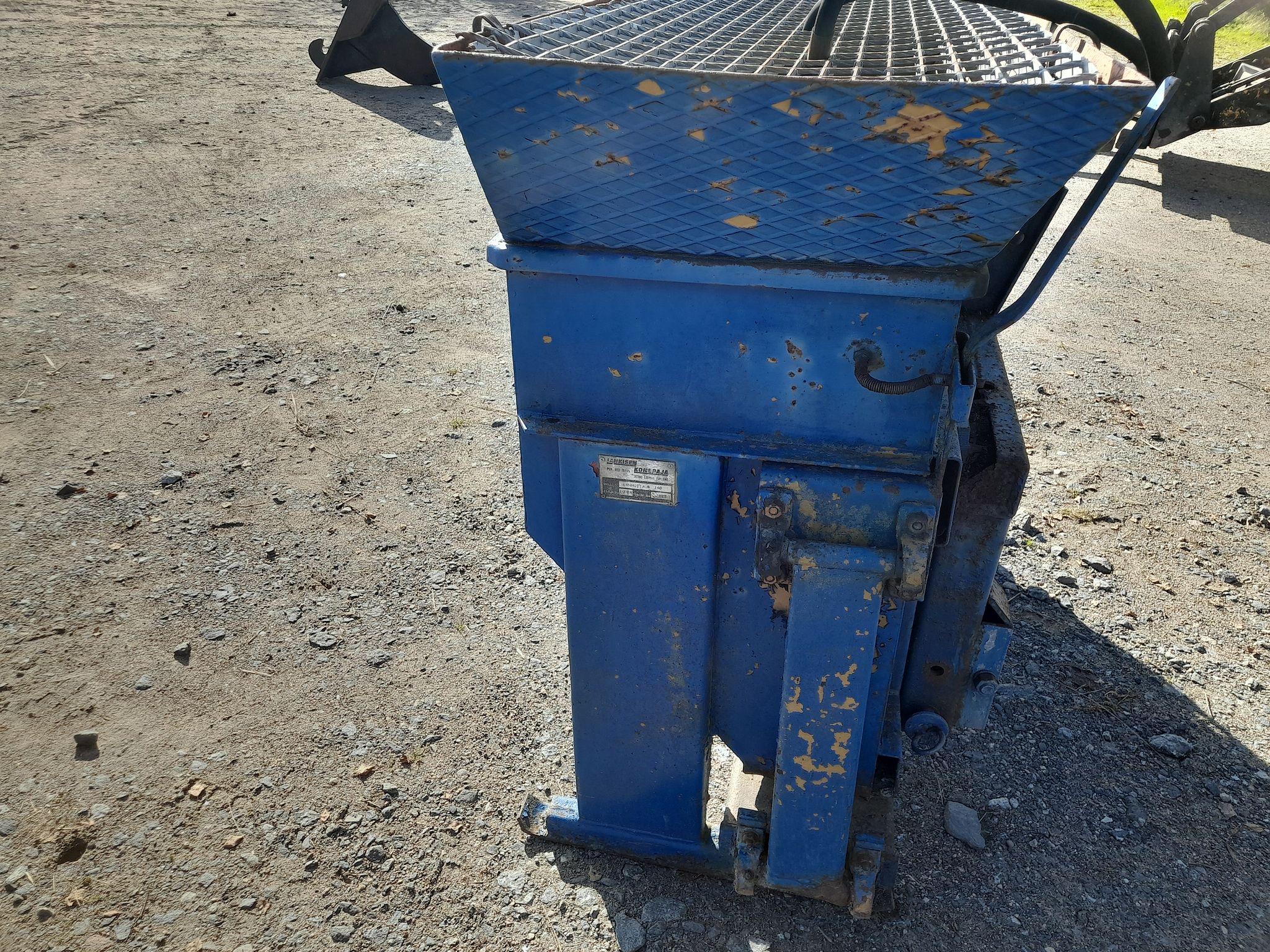 Image 7/10