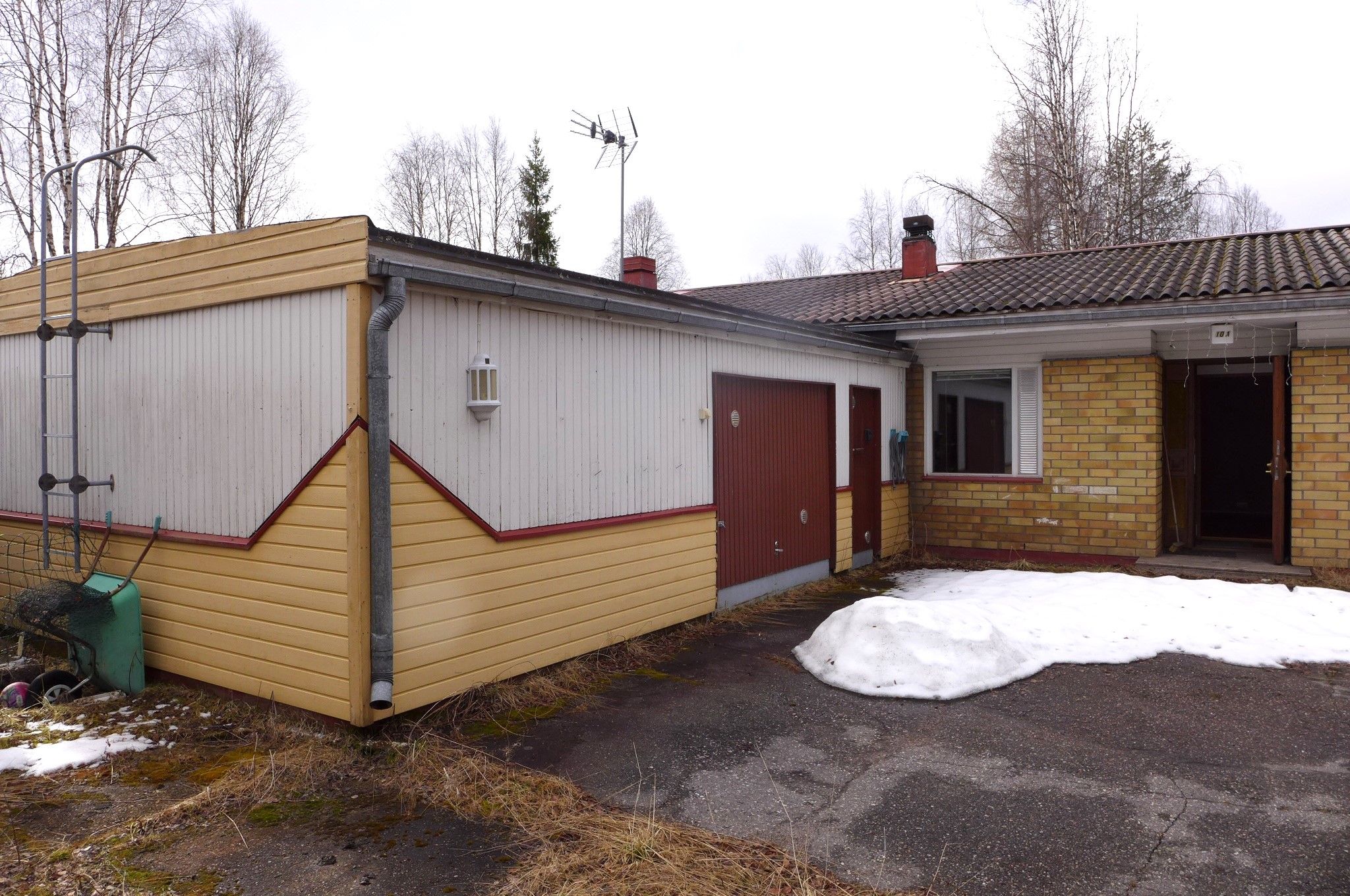 Image 7/36