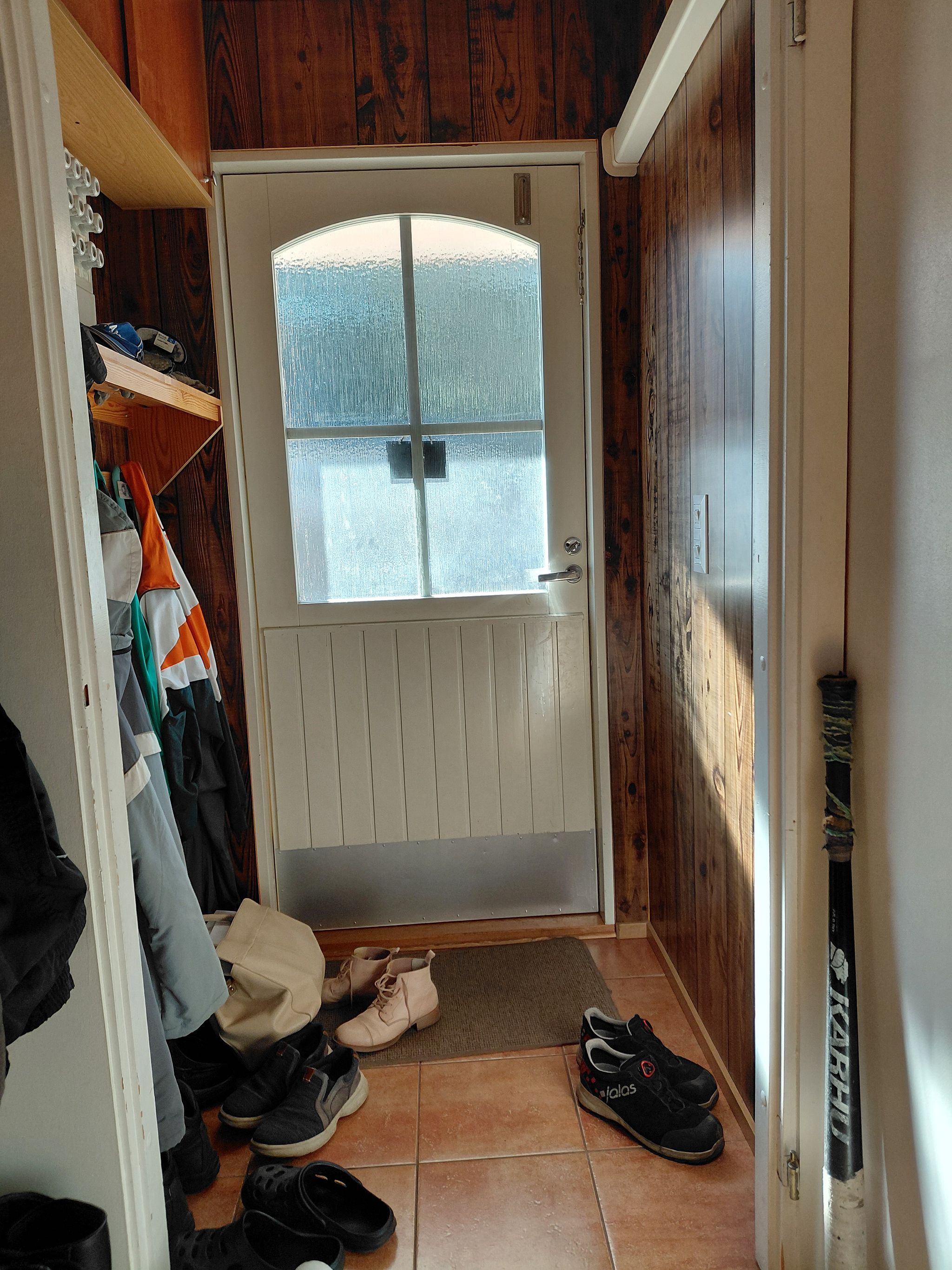 Image 8/49