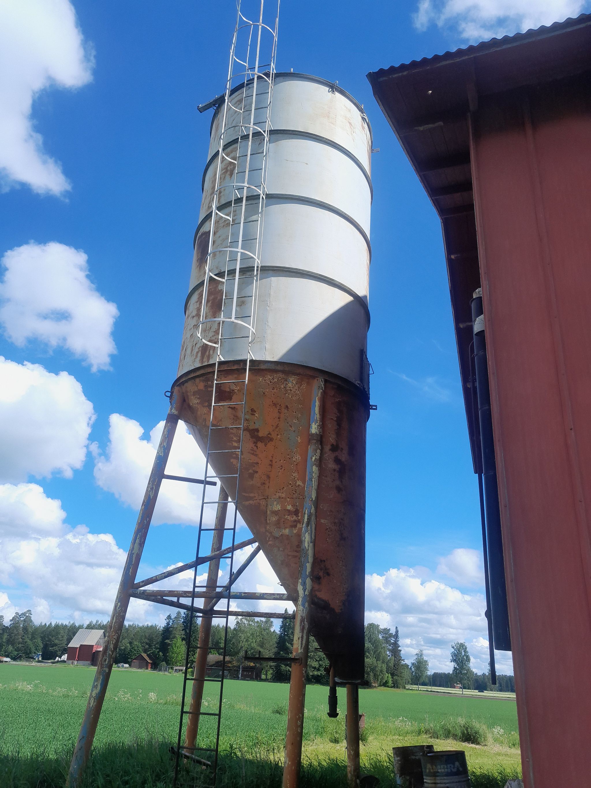 Image 1/1