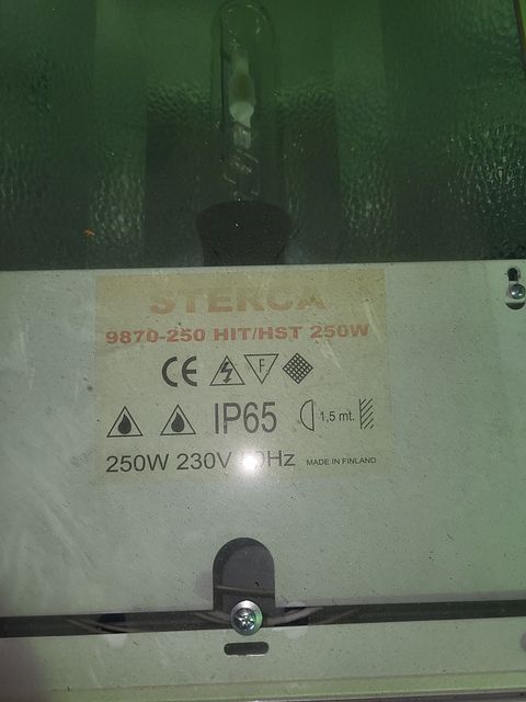 Image 2/2