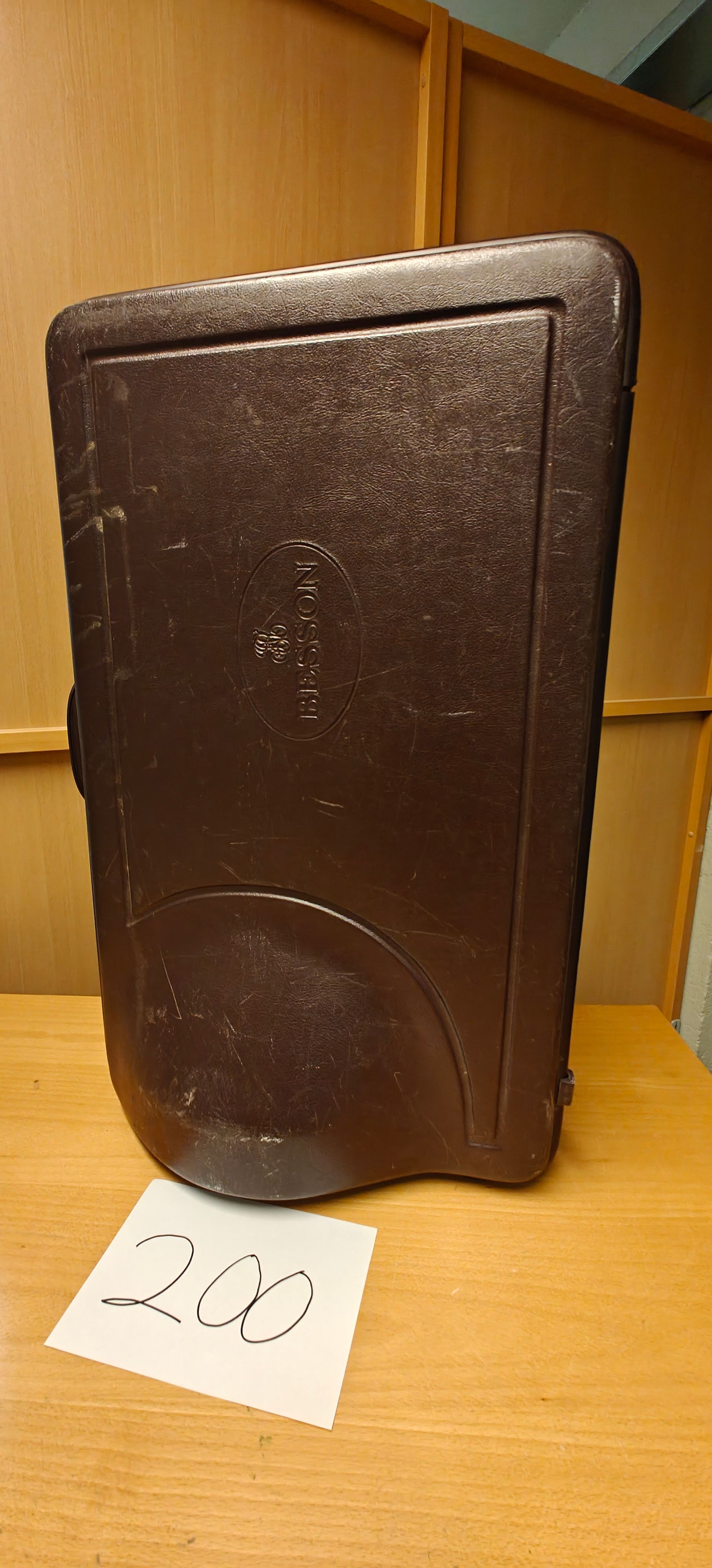 Image 3/18