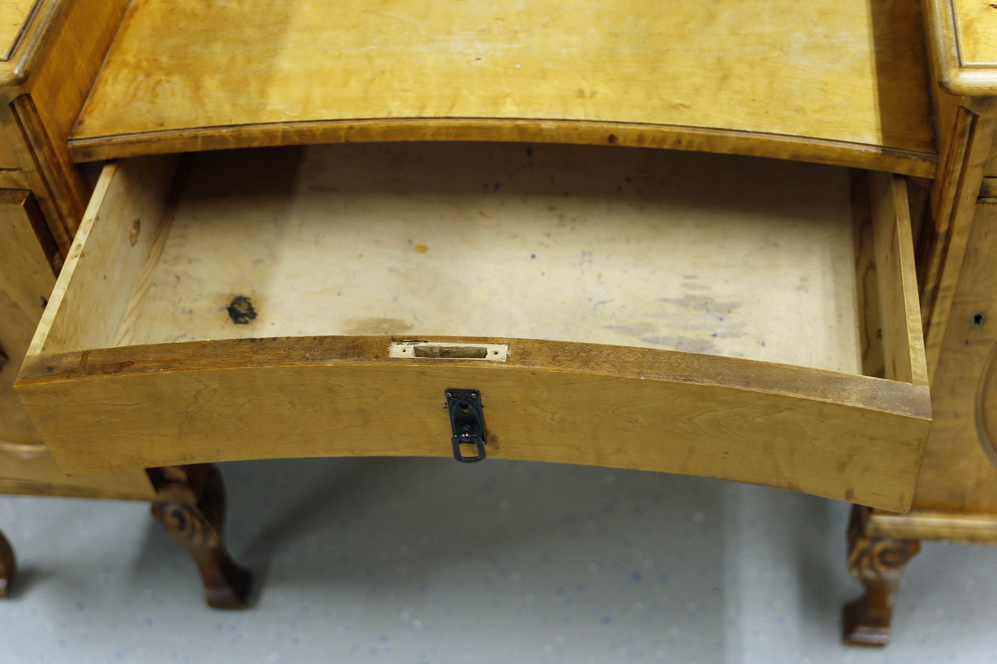 Image 33/40