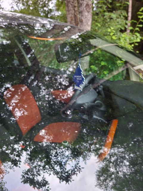 Image 6/16