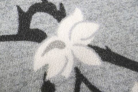 Image 2/6
