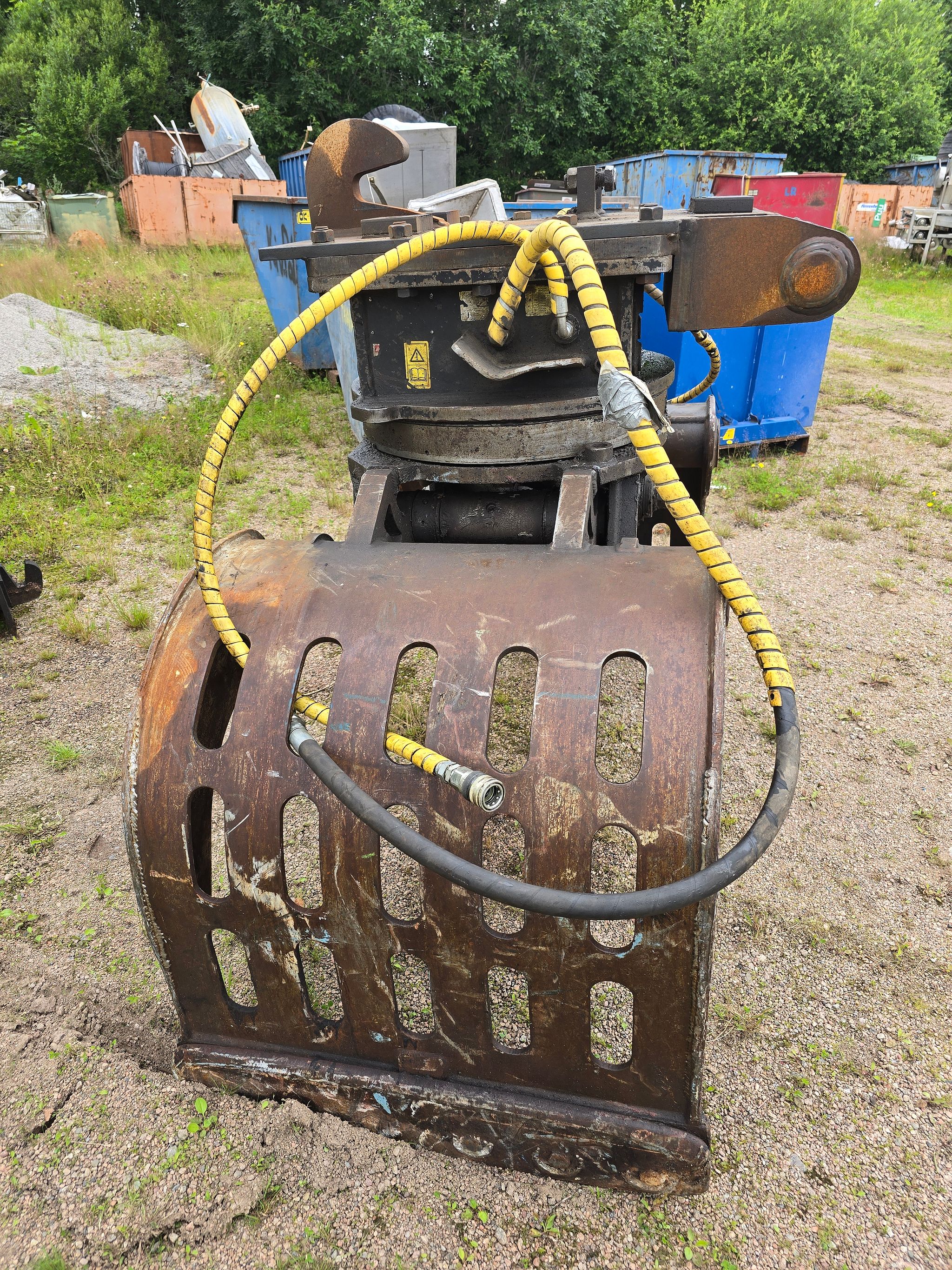 Image 4/7