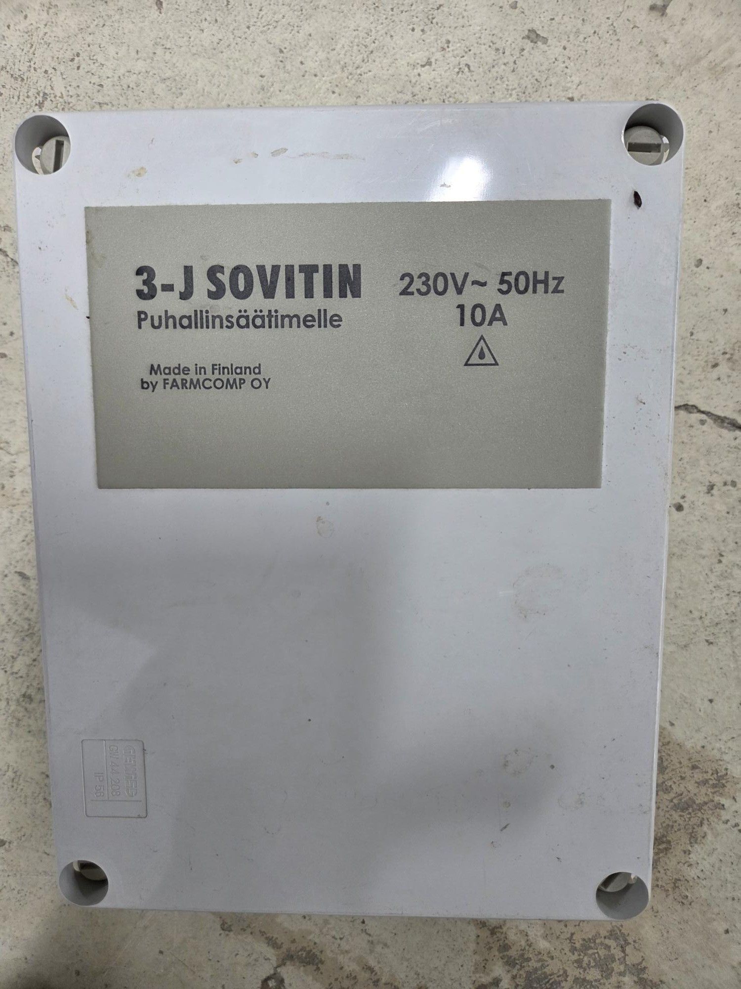 Image 6/7