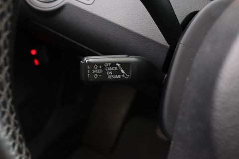 Image 17/52