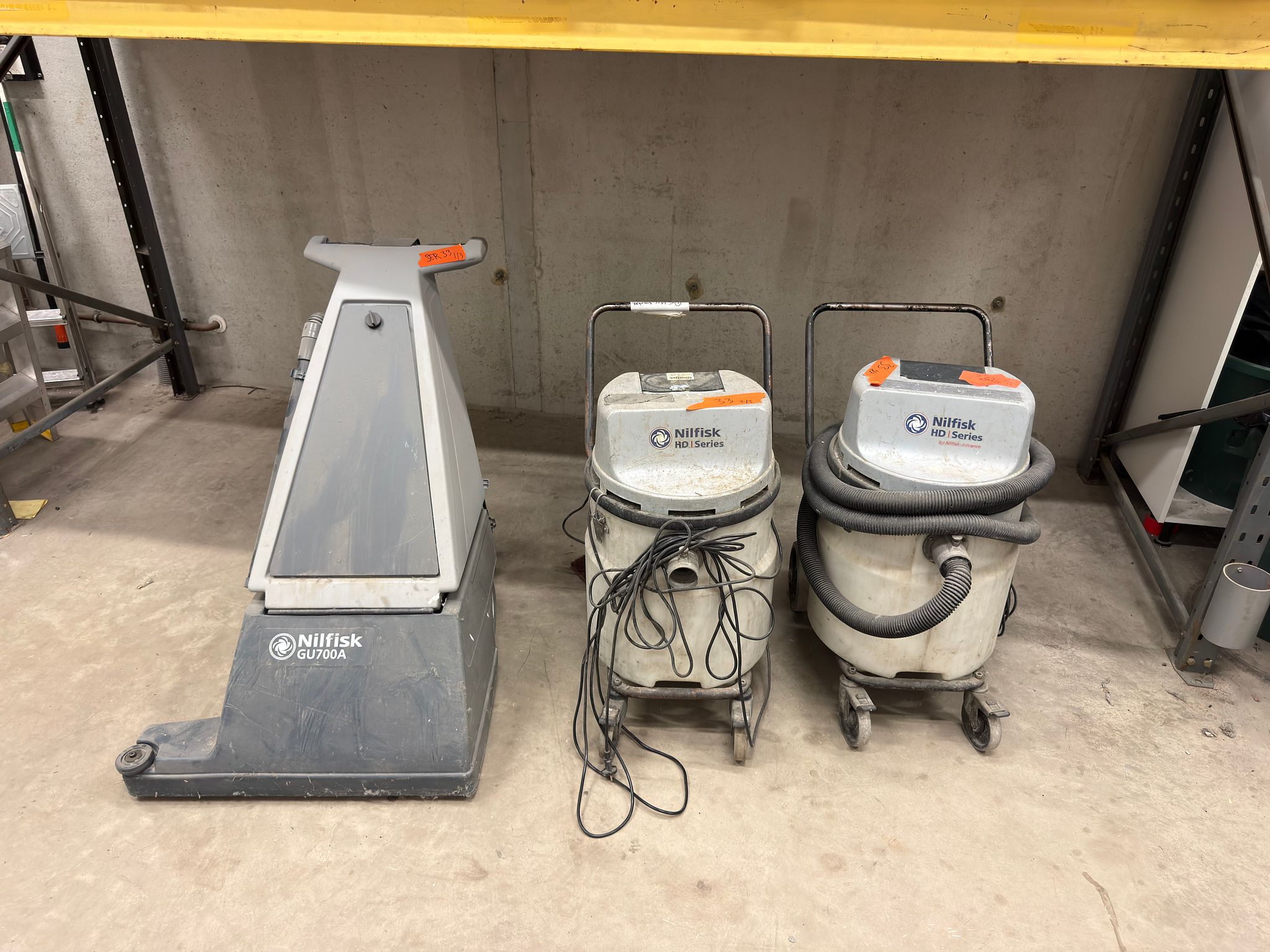 Image 1/23
