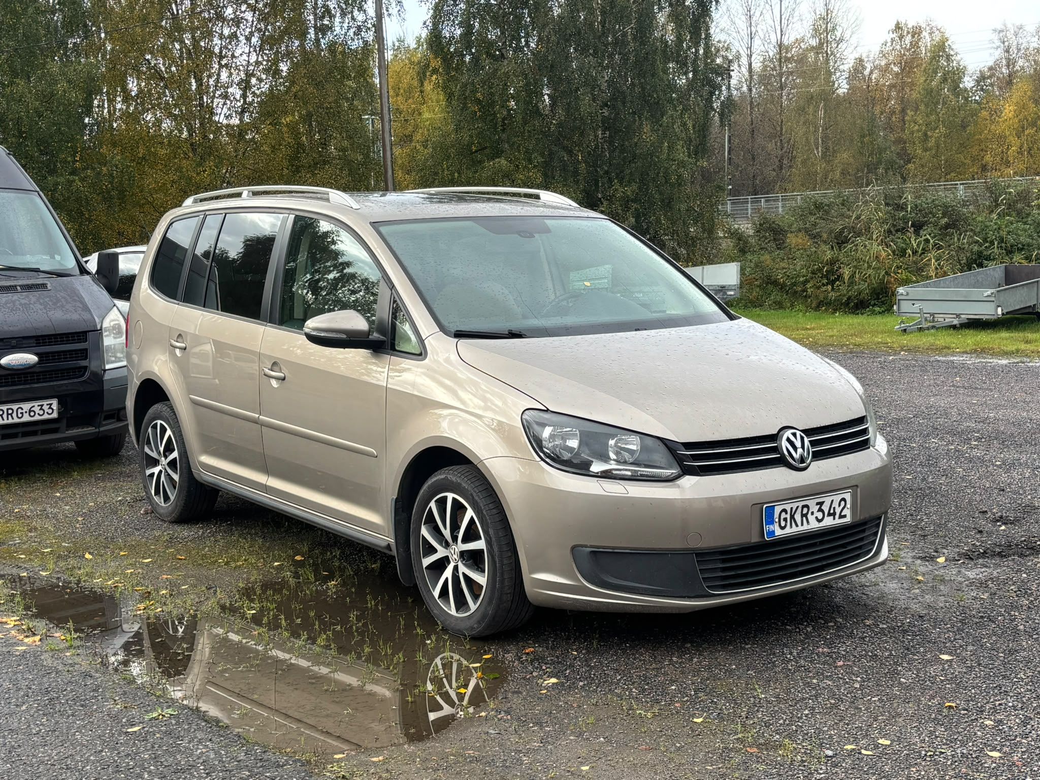 Image 1/19