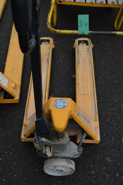 Image 10/22