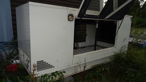 Image 1/3