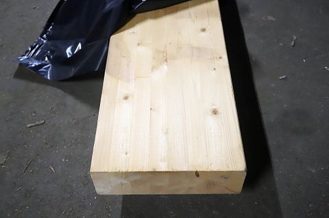 Image 8/9