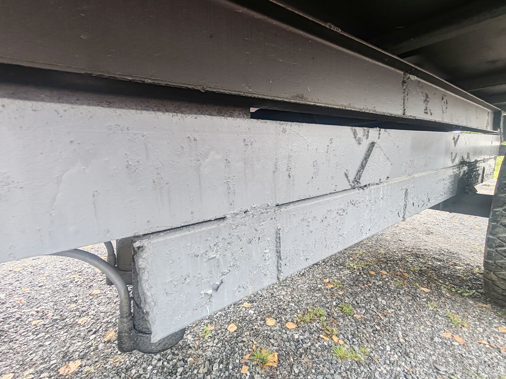 Image 7/9