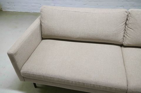 Image 4/9