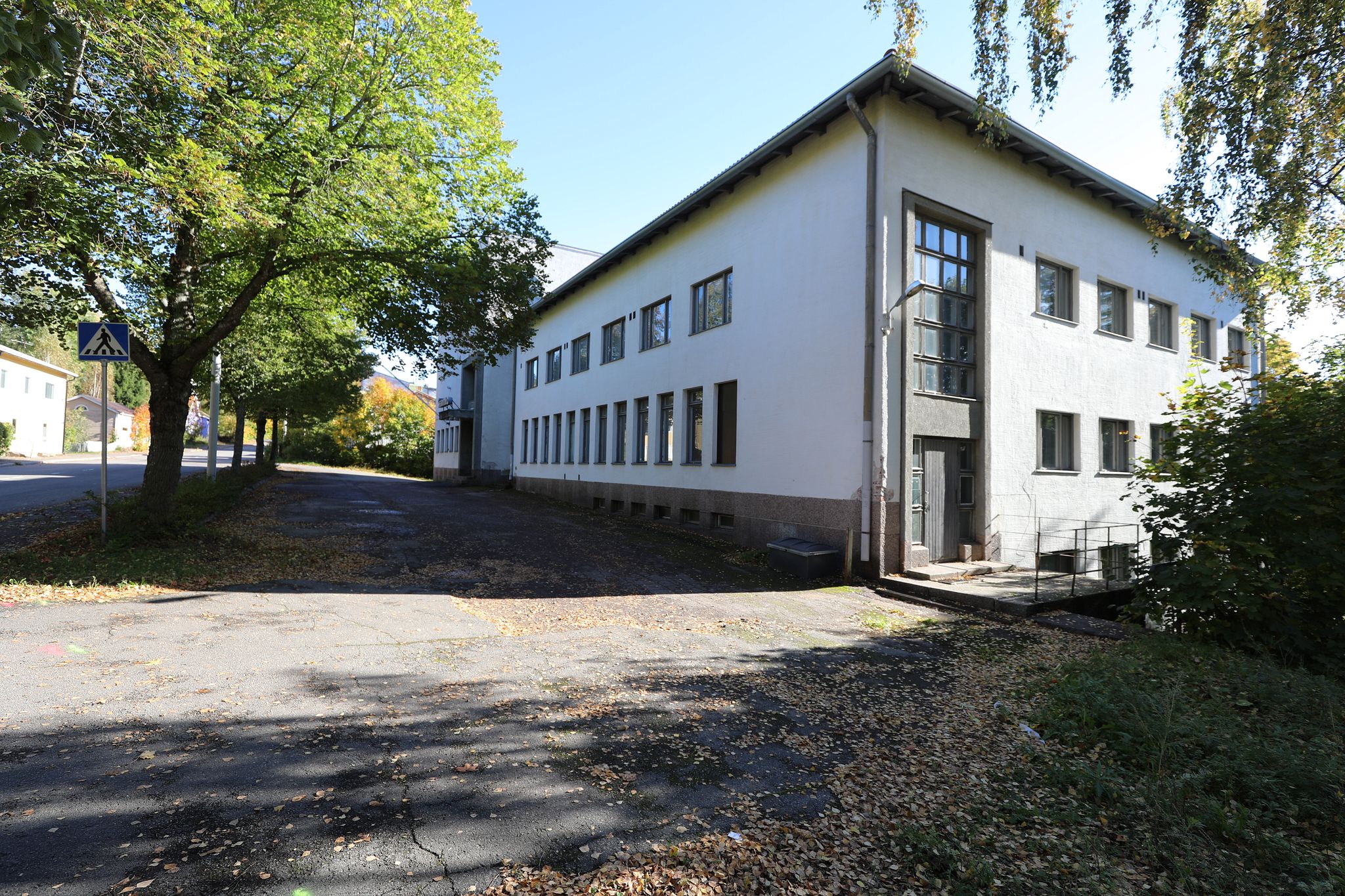Image 2/29