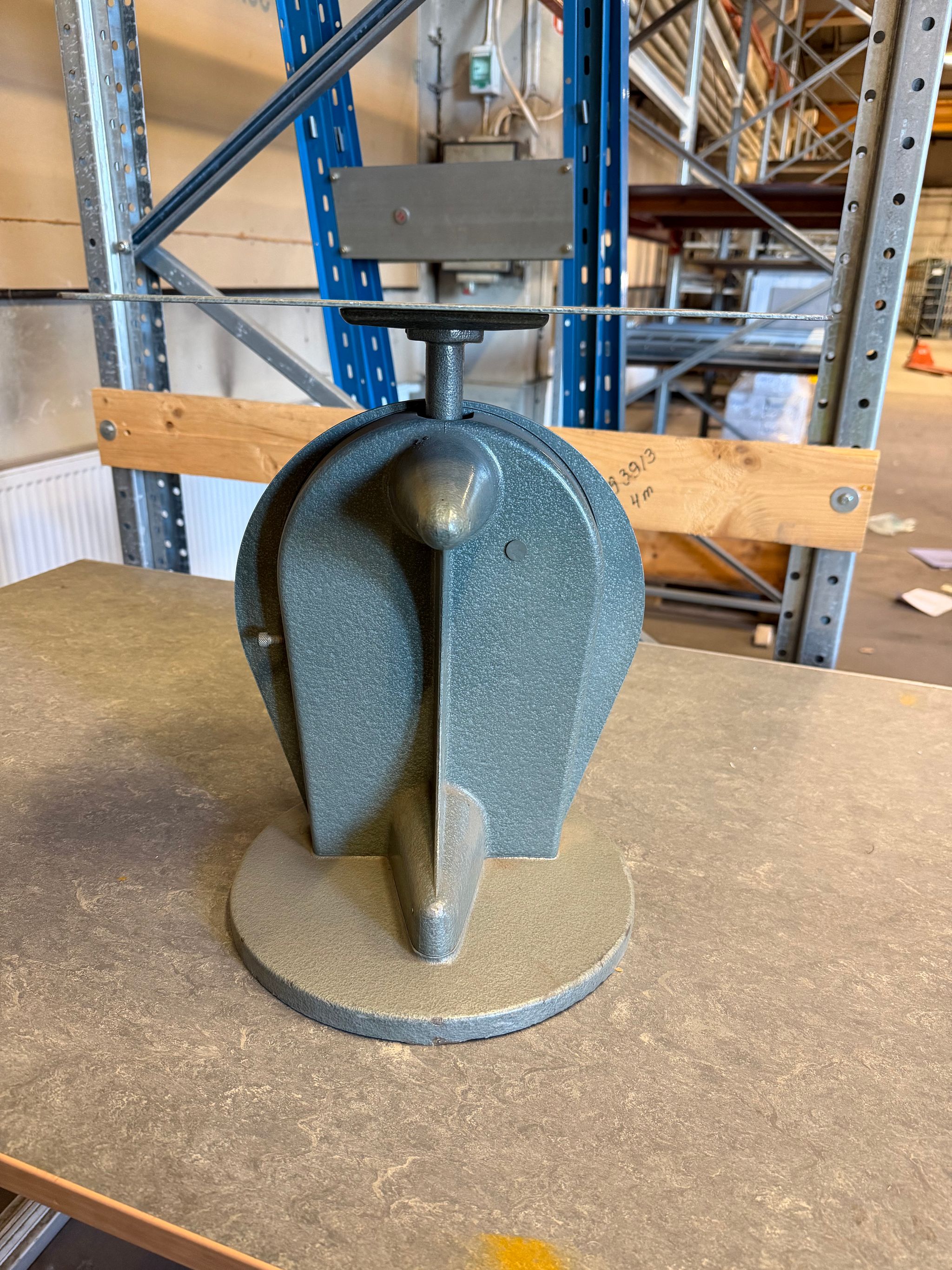 Image 3/3