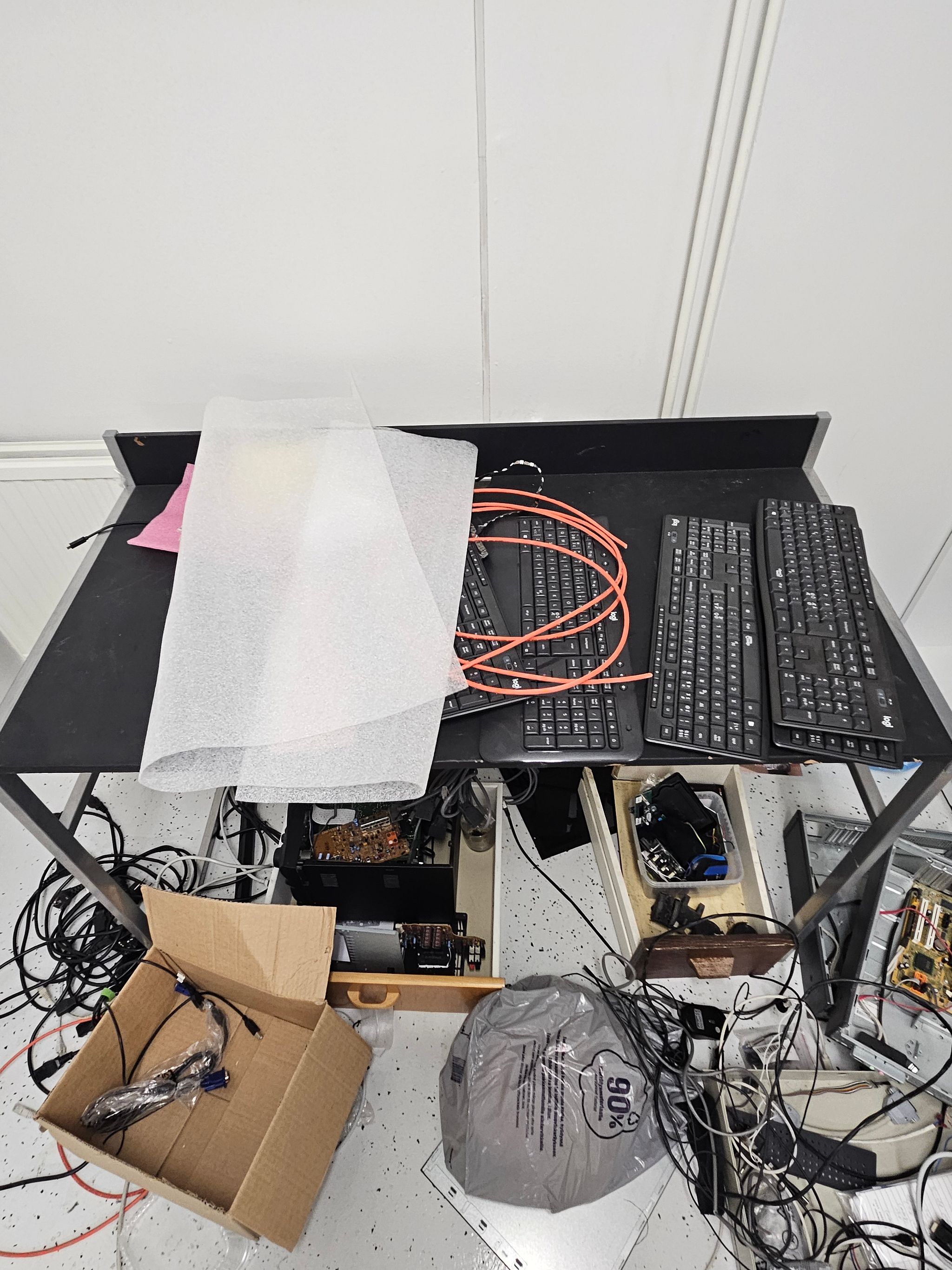Image 33/40