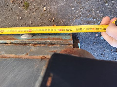 Image 6/15