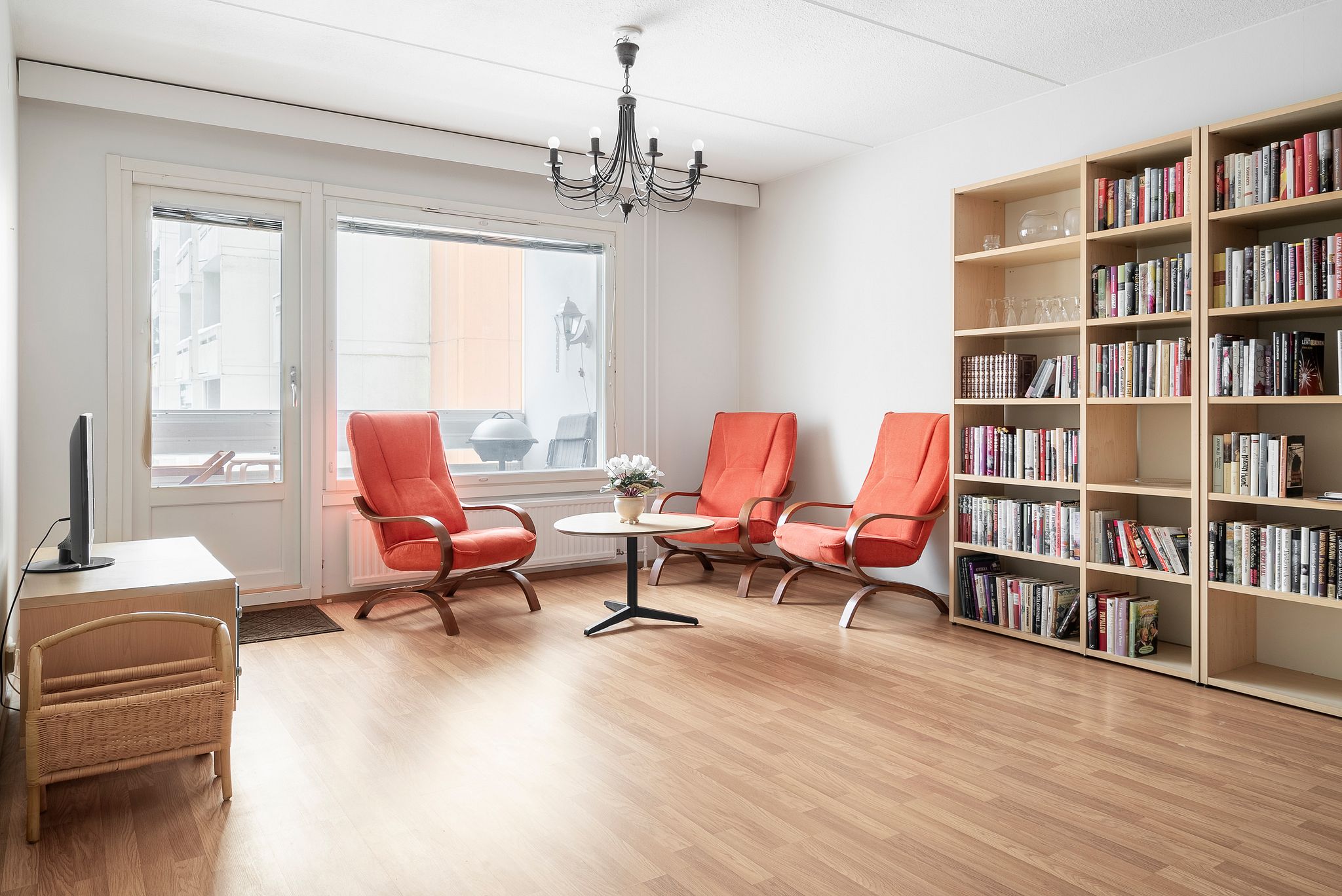 Kuva 1/16