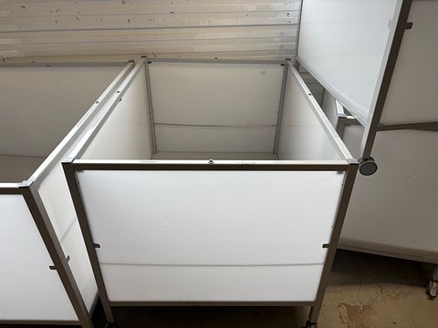 Image 5/7